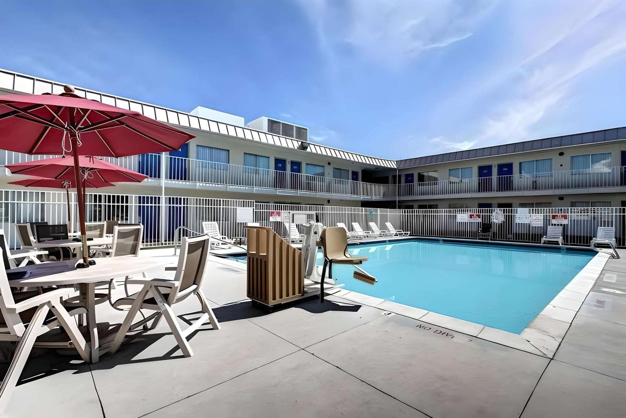 Econo Lodge Midvale Kültér fotó